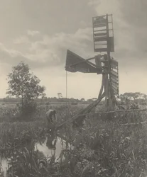 Un moulin à eau en ruine