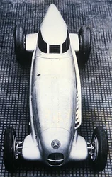 Mercedes Benz spécial 