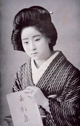 Fille japonaise, vers 1910