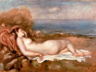 Baigneuse couchée au bord de la mer
