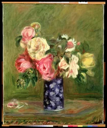 Roses dans un vase bleu