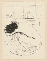 Femme nue accroupie dans une bassine se lavant