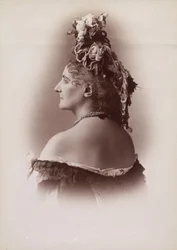 [Comtesse de Castiglione, de la Série des Roses], 1895