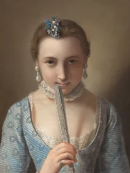 Jeune femme avec un éventail