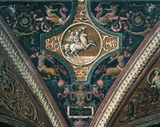 Planètes et motifs décoratifs grotesques