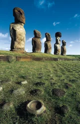 Statues moaï, parc national de Rapa Nui, île de Pâques, Chili