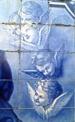 Panneau décoratif représentant des chérubins, Lamego, Portugal. 1738
