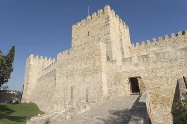 Vue extérieure du château
