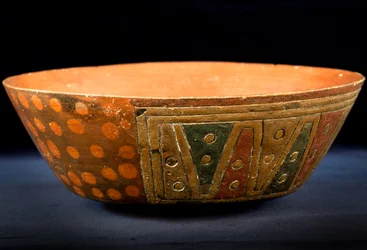 Coupe / Culture Paracas (terre cuite)