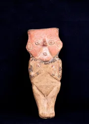 Figurine féminine / Culture Chancay ( ) (terre cuite)