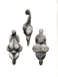 Trois vues d