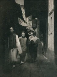 Une rue en Chine, vers 1927