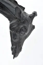 Grande girafe avec tête baissée, modelée 1909-10, coulée avant 1913