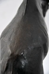 Grande girafe avec tête baissée, modelée 1909-10, coulée avant 1913