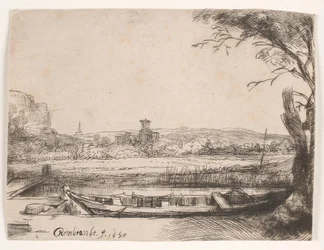 Canal avec un grand bateau et un pont