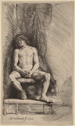 Homme nu assis devant un rideau