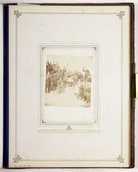 Une barricade communiste, vers 1870