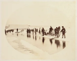 Coupe de glace sur le fleuve Saint-Laurent
