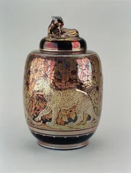 Vase et couvercle en lustre, Pilkington Royal Lancastrian