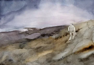 Un homme marchant en montée