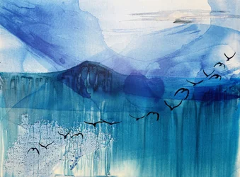 Oiseaux dans un paysage marin bleu serein