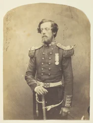 Le capitaine Verschoyle, Grenadier Guards, un photographe des débuts, photographié en Crimée