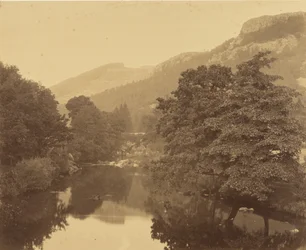 [Paysage avec rivière]
