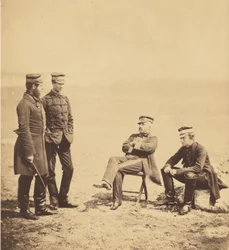 Le lieutenant-général Barnard et son état-major