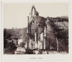 Abbaye de Tintern, c.1857