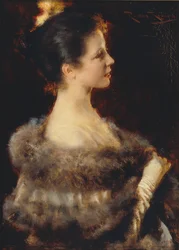 Femme en robe de soirée