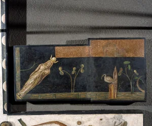 « Asarotos » (Sol non balayé) Fragments de mosaïque signés par Harakliton de Rome, 2ème siècle après J.-C., Rome