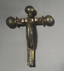 Fibule à arbalète, vers 350-400