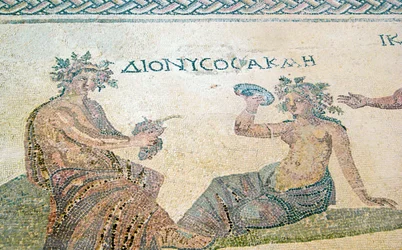 Dionysos conseillant la nymphe Akme, Maison de Dionysos, Paphos, Chypre (mosaïque)