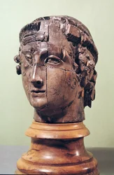 Tête