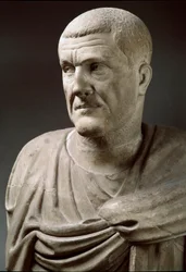 Statue en marbre de l