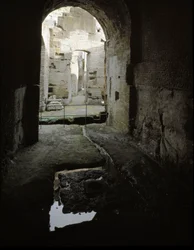 Art romain : vue des passages souterrains du Colisée à Rome