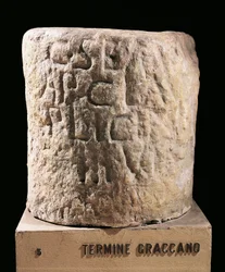Civilisation romaine, borne qui marquait les lots assignés par les lois de Gracchi