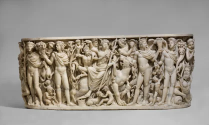 Sarcophage avec le Triomphe de Dionysos et les Saisons, c. 260-20 AD