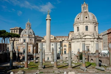 Vue du Forum et de la colonne Trajane