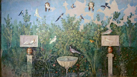 Fresque murale représentant un jardin et des oiseaux, maison du Bracelet d