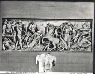Sarcophage représentant Mars et Rhéa Silvia
