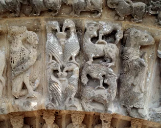 Détail des sculptures du portail sud