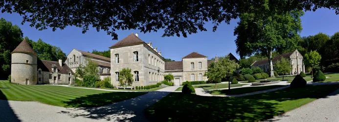 Architecture romane : vue panoramique de l