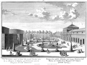 Vue du château inférieur avec le parterre de jardin adjacent