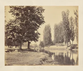 Srinagar; vue le long du canal Dhul
