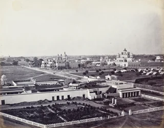 Vue du complexe palatial de Chattar Manzil