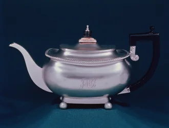 Théière de la Régence, 1812-13