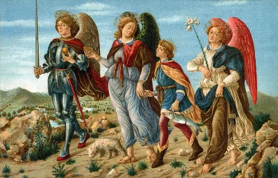Les trois archanges et Tobie. Les anges Raphaël, Gabriel et Michel accompagnant le jeune Tobie. Chromolithographie réalisée vers 1900 pour une carte postale, d