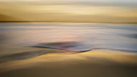 Coucher de soleil flou sur l