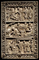 Art carolingien : miracle de la Sainte Ampoule, diptyque en ivoire représentant en haut, la résurrection d